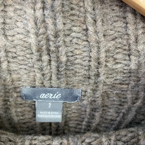 AERIE Grey marled Chunky Rib Mix Stitch Sweater Small - Picture 6 of 8